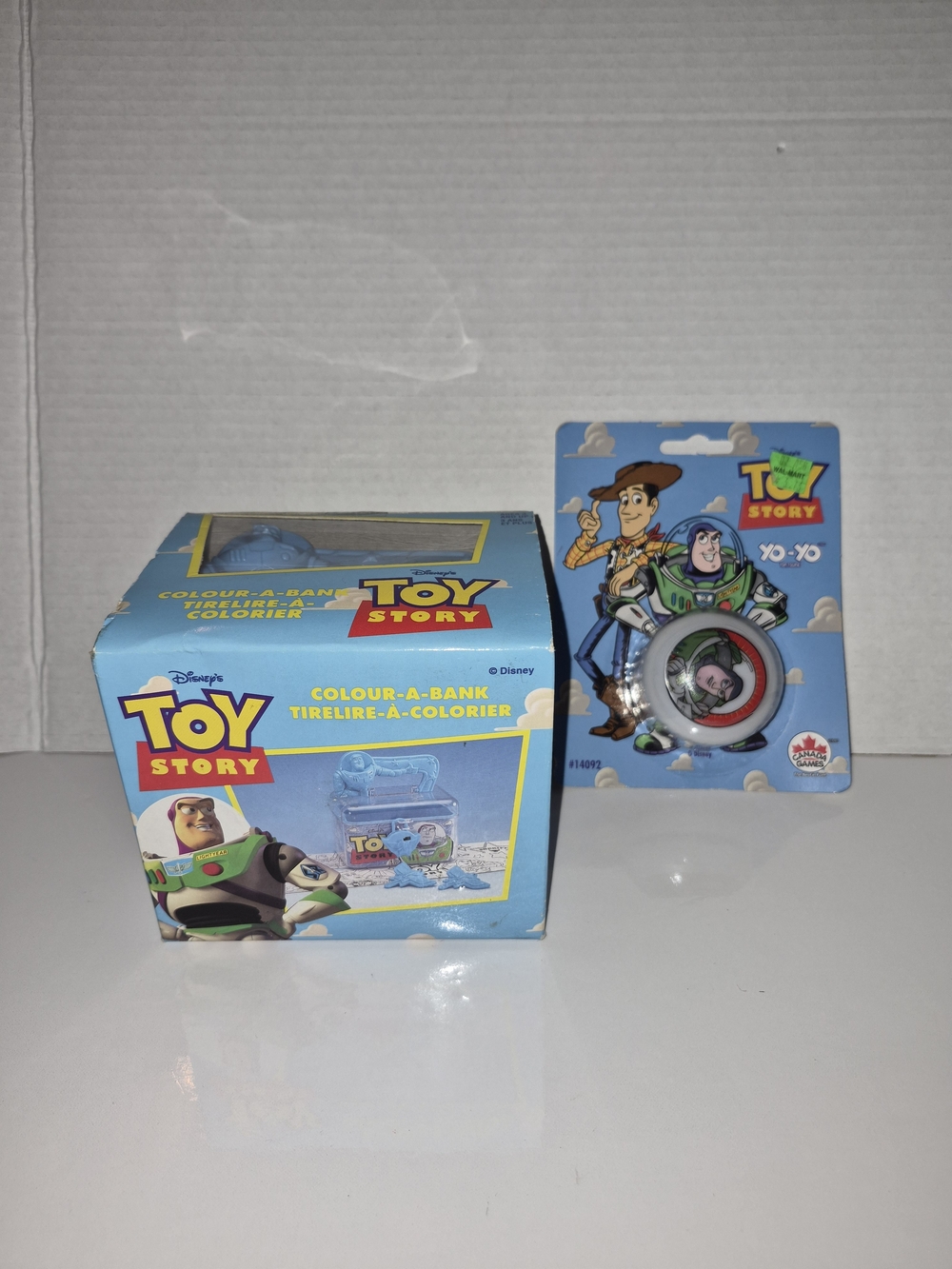 Vintage Disney Toy Story Buzz Lightyear Color A Bank & Yo-Yo Toys